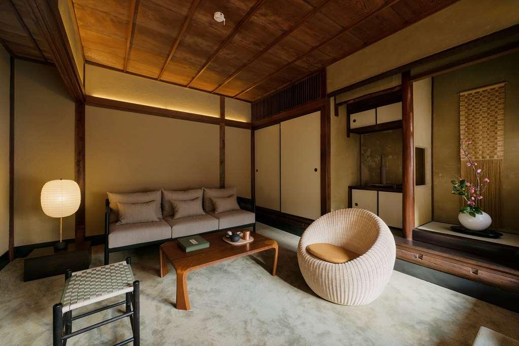 Nazuna Kyoto Gosho Номер фото